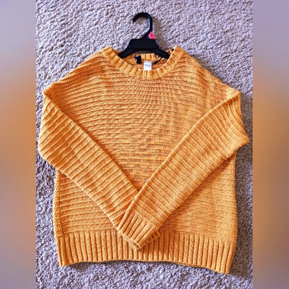 Yellow sweater